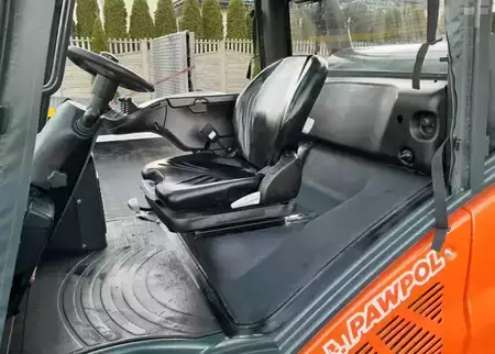 Wózki gazowe 2017  Linde H50T-02 (11)