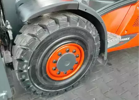 Wózki gazowe 2017  Linde H50T-02 (12)