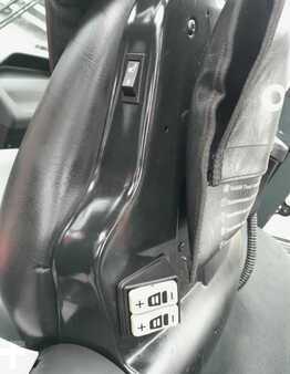 Chariots élévateurs GPL 2019  Linde H80T-03 (18)