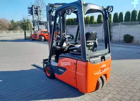 Elektryczne 3-kołowe 2018  Linde E14-02 (4)