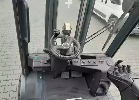 Wózki gazowe 2016  Linde H25T-02 (5)