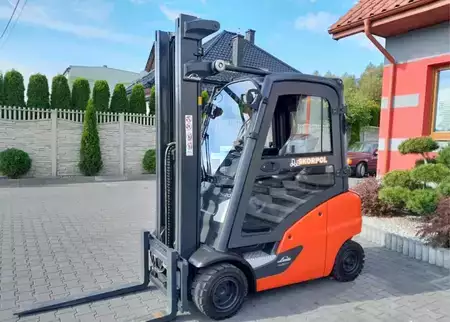 Wózki widłowe diesel 2019  Linde H20D-01 (1)
