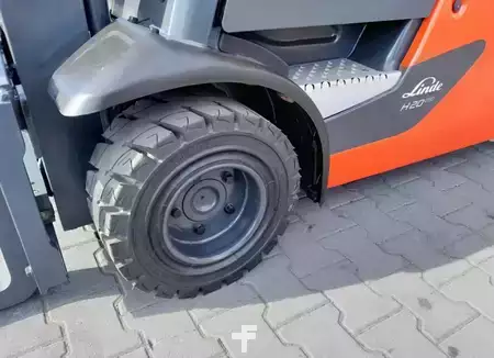 Wózki widłowe diesel 2019  Linde H20D-01 (5)