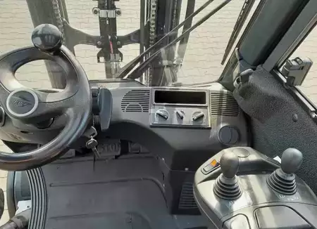 Wózki widłowe diesel 2019  Linde H20D-01 (9)