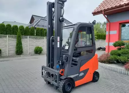 Elektryczne 4-kołowe 2023  Linde EG20PH-02 (1)