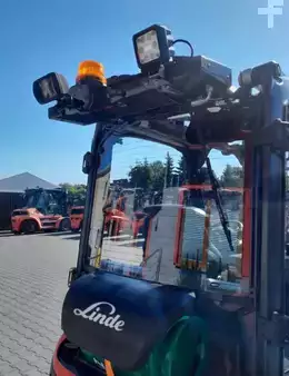 Wózki gazowe 2021  Linde H16T-01 (16)