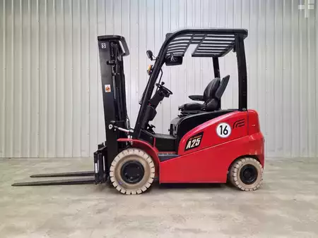 Elektro čtyřkolový VZV 2021  HC (Hangcha) CPD25 (3)