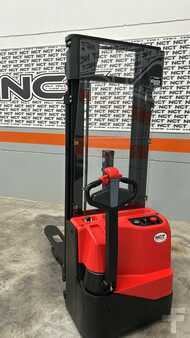 Gerbeurs 2025  EP Equipment WSA121 3.3 mts free lift Lithium Dealer price! (3 unit aval) (7)