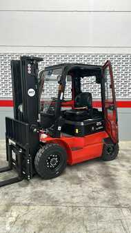 Chariots électriques à 4 roues 2025  EP Equipment EFL252 Lithium Batery Full cabine Triplex 4valv. dealer price! (6)