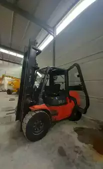 Diesel heftrucks 2008  Toyota 42-7FD45 (1)