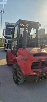 Empilhador todo-terreno 2020  HC (Hangcha) CPD25 4wd (8 units) kubota engine (5)