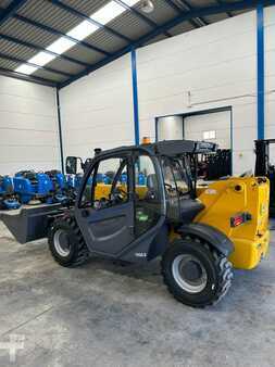 Empilhador telescópico-Fixo  NCT TH25.6 4X4 Telehandler (6)