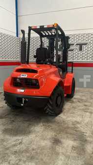 Chariots élévateurs tout terrain 2025  HC (Hangcha) TT25-4 4WD CPCD25-XW98C-RT4 dealer price! (4)