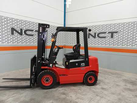 Chariots électriques à 4 roues 2025  EP Equipment EFL252 duplex 4m Lithium, dealer price! (5)