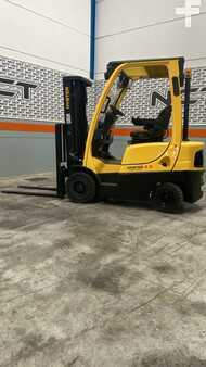 Diesel gaffeltruck 2015  Hyster H2.0FTS (2)
