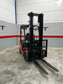 Chariots élévateurs diesel 2025  EP Equipment FD25 duplex 3.7 m special dealer price! end customer ask price (3)