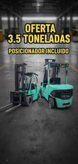 Dieseltruck 2002  Mitsubishi FD35k diesel  Fork positioner dealer price! (1)