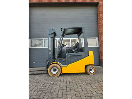 El Truck - 4-hjul 2013  Jungheinrich EFG430K EFG430K Triplex Freelift (1)