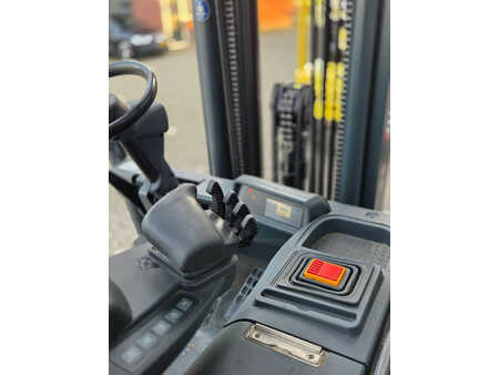 El Truck - 4-hjul 2013  Jungheinrich EFG430K EFG430K Triplex Freelift (7)