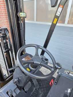 Electric - 3 wheels  CAT Lift Trucks EP16NT (10)