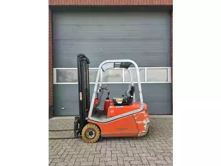 Eléctrico - 4 rodas 2004  BT CBE12T (1)