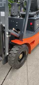 4-wiel elektrische heftrucks 2025  [div] HEFTRUCK (2)