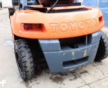 LPG heftrucks 1999  Toyota  5FG60 (12)