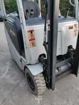 3-wiel elektrische heftrucks 2005  Still RX 20-16 (18)