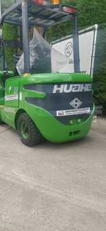 4-wiel elektrische heftrucks 2024  EP Equipment 25 (11)