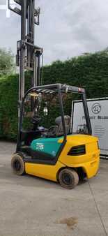 Chariots électriques à 4 roues - Komatsu FB25 (1)