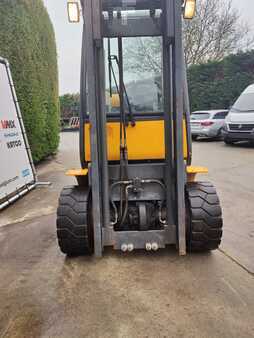 Carretilla elevadora GLP - Jungheinrich 30 (11)