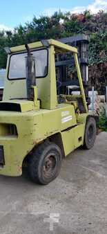 Carretilla elevadora diésel 1993  Clark C 500 (7)