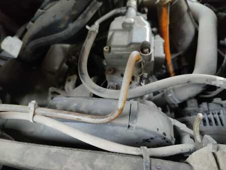 Dieselový VZV 2011  Linde H25D (2)