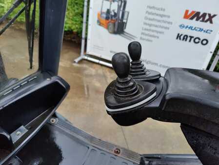 Dieselový VZV 2011  Linde H25D (6)