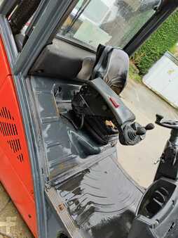 Dieselový VZV 2011  Linde H25D (7)