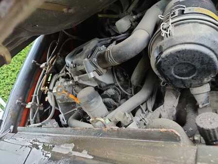 Dieselový VZV 2011  Linde H25D (9)