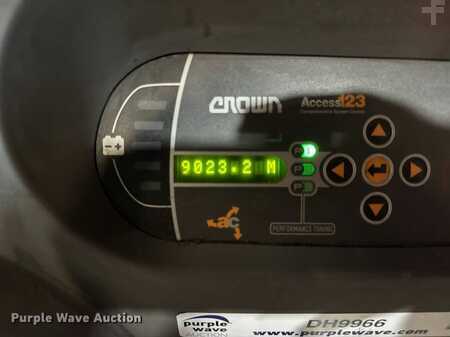 Vertical order pickers 2015  Crown SP3520-30 (17)