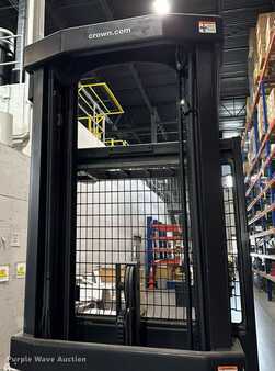 Vertical order pickers 2016  Crown SP3520-30 (26)