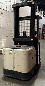 Vertical order pickers 2016  Crown SP3520-30 (4)