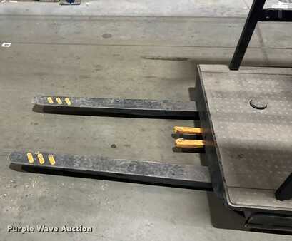 Vertical order pickers 2016  Crown SP3520-30 (8)