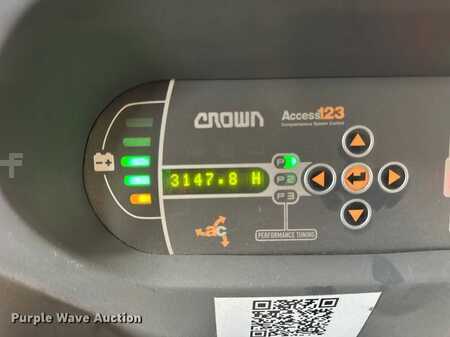 Vertical order pickers 2015  Crown SP3520-30 (19)