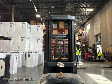 Vertical order pickers 2015  Crown SP3520-30 (27)