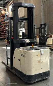 Vertical order pickers 2015  Crown SP3520-30 (7)