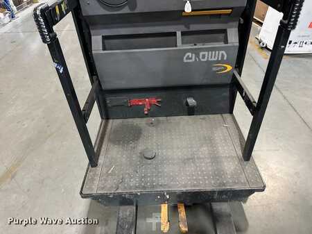 Vertical order pickers 2016  Crown SP3520-30 (11)