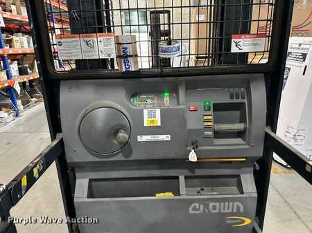 Vertical order pickers 2016  Crown SP3520-30 (12)