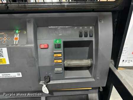 Vertical order pickers 2016  Crown SP3520-30 (13)