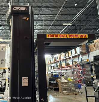 Vertical order pickers 2016  Crown SP3520-30 (23)
