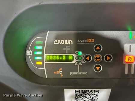 Vertical order pickers 2016  Crown SP3520-30 (16)