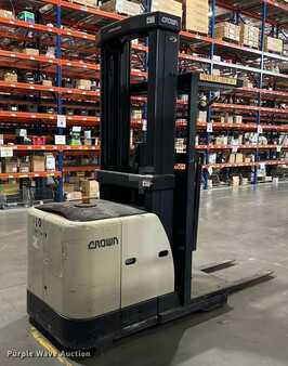 Vertical order pickers 2016  Crown SP3520-30 (5)
