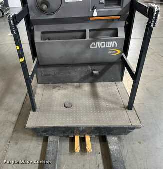 Vertical order pickers 2016  Crown SP3520-30 (12)